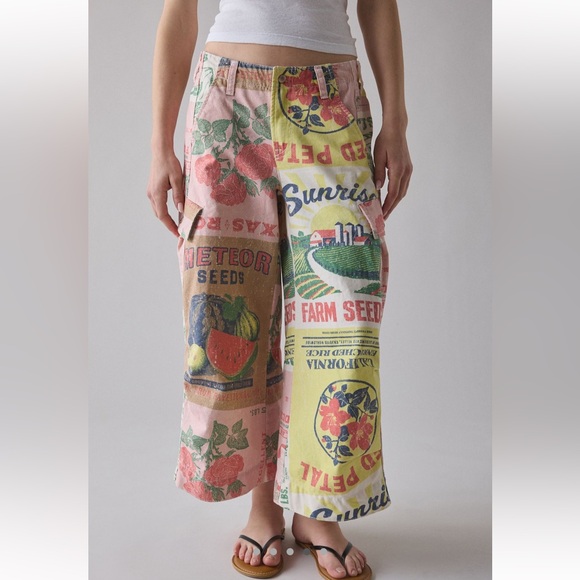 BDG Pants - BDG A Cut Above Cropped Wide Leg Pant